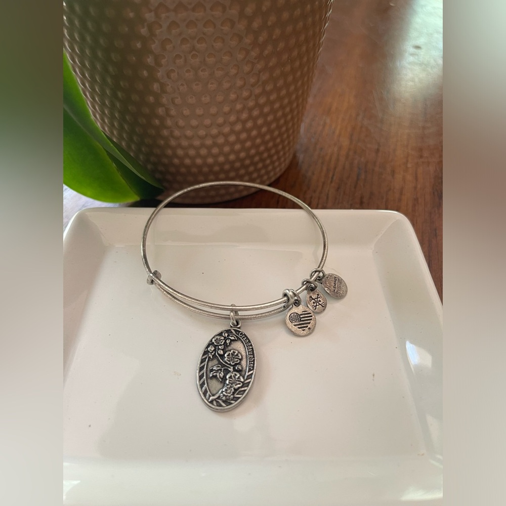 Alex and ani GRANDDAUGHTER charm
